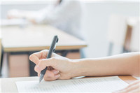 关于亲情的名人故事精选|名人故事大全精选三篇